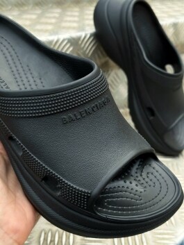 Шлепанцы Balenciaga 10816 Фото 2