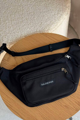 Бананка Balenciaga 11046