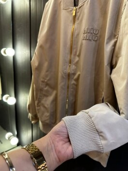 Бомбер MIU MIU 11278 - image 5 - Photo 5