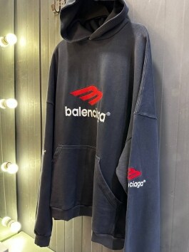 Худи Balenciaga 11367