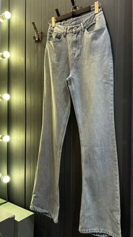 Джинсы Balenciaga 11551