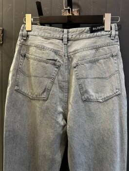 Джинсы Balenciaga 11551 - image 5 - Photo 5
