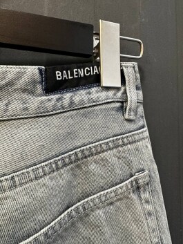 Джинсы Balenciaga 11551 - image 6 - Photo 6