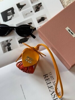 Брелок MIU MIU 12598