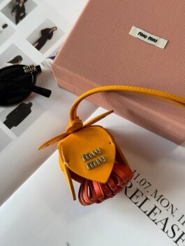 Брелок MIU MIU 12598 - image 2 - Photo 2