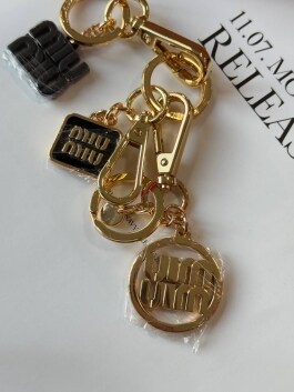 Брелок MIU MIU 12604 - image 2 - Photo 2