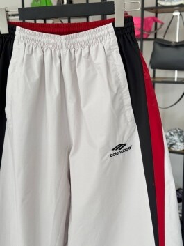 Костюм Balenciaga 12898 - image 5 - Photo 5