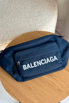 Бананка Balenciaga 13248