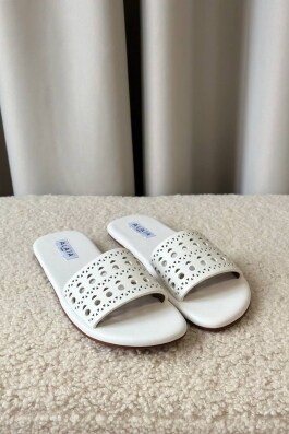 Шлепанцы Alaia 13347