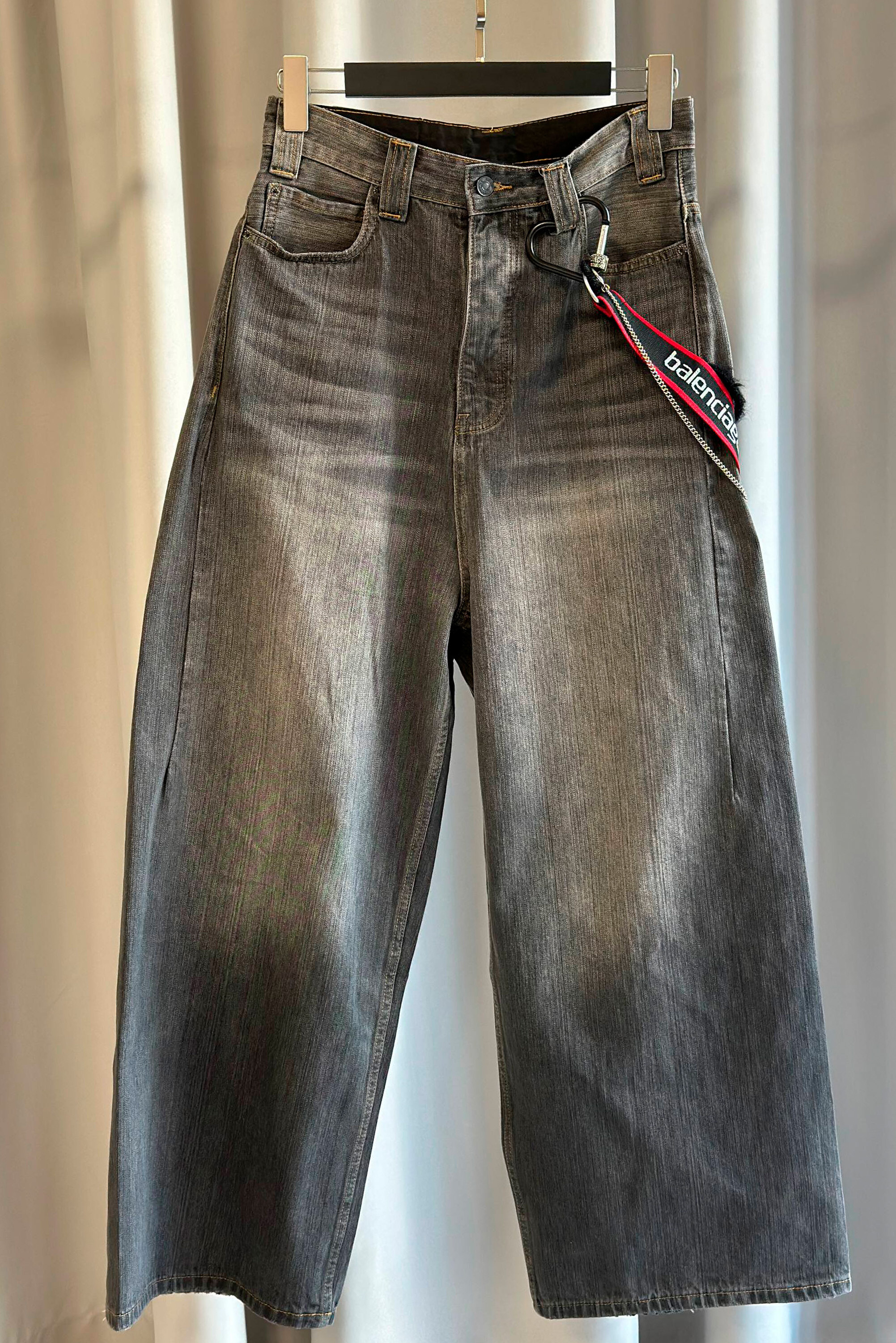 Фото 4 Джинсы Balenciaga 13916