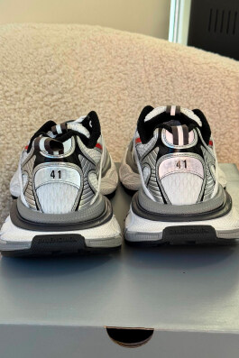 Кроссовки Balenciaga 7718 Фото 2